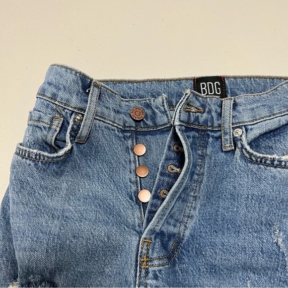 Urban Outfitters BDG High Rise Slim Straight Distressed Jeans - Picture 8 of 11